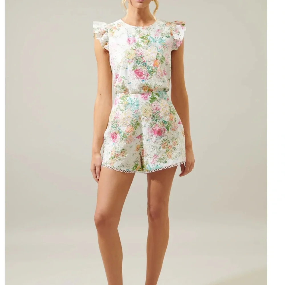 Sugarlips Pink and White Floral Blouse with Ruffled Sleeves - Picture 5 of 5